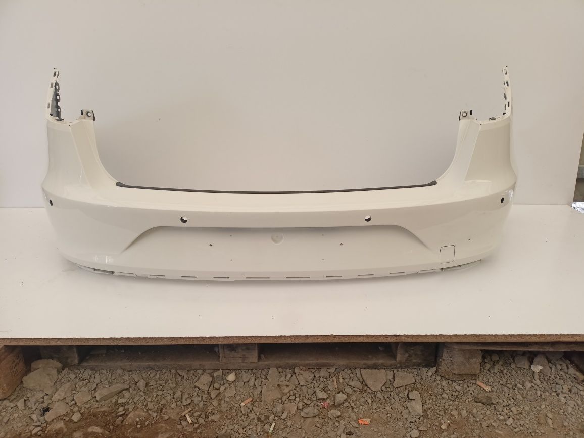 Seat Leon III 3 kombi 5F 5F9 12- zderzak tył tylny PDC