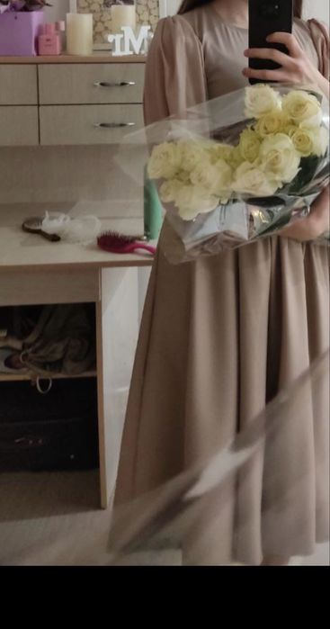 Сукня бежева міді максі ідеальні