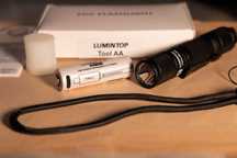 Latarka EDC Lumintop Tool AA v2 4000K Nichia 219 650LM 14500 usb