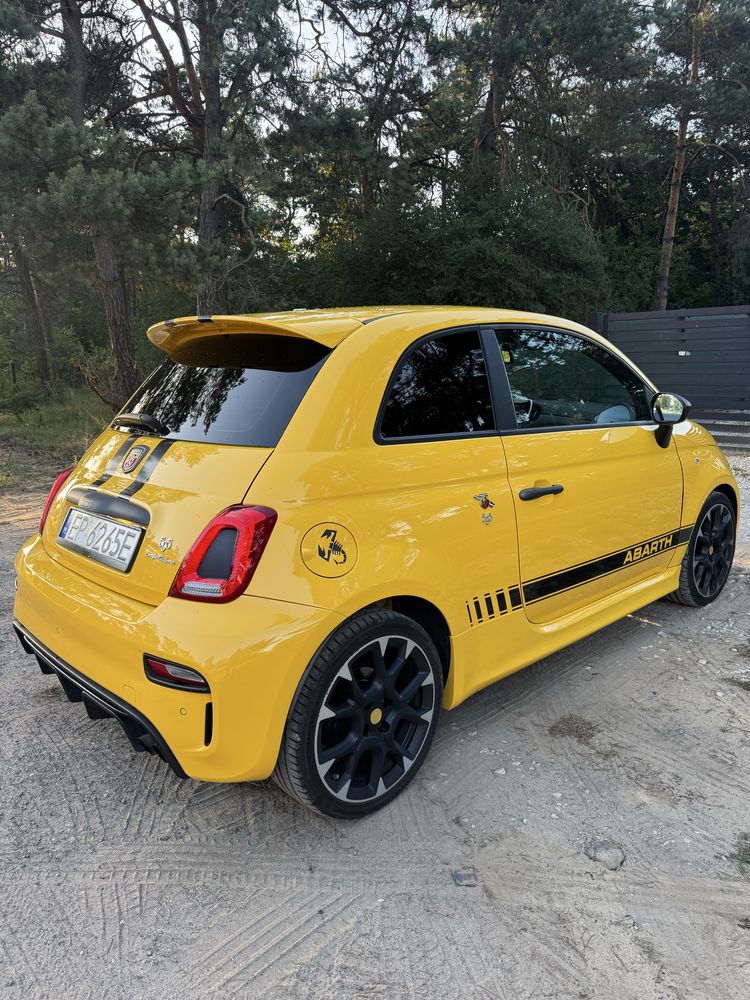 Abarth 595 competizione