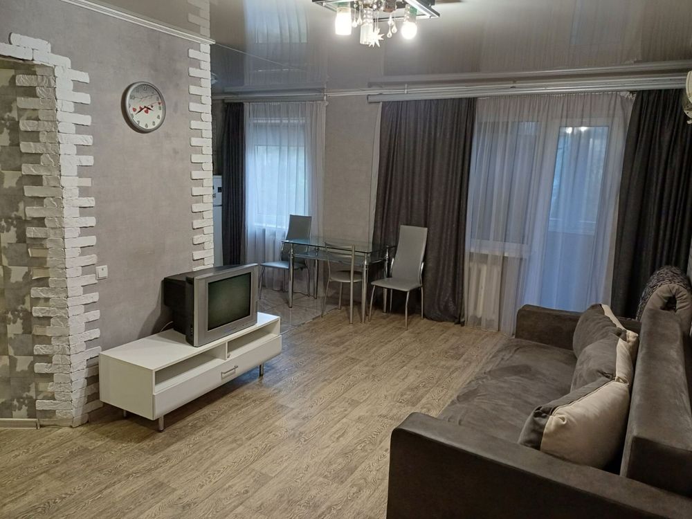 Сдается посуточно Харитонова 12
