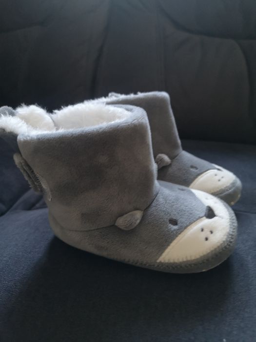 Nowe buty Papcie smyk ocieplane