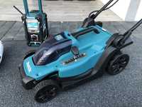 Аккумуляторна газонокосарка Makita DLM330