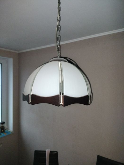 Sprzedam lampę kuchenną