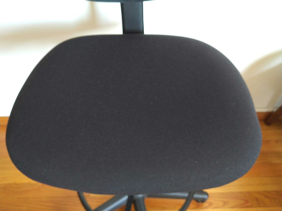 Cadeira de escritório ergonómica