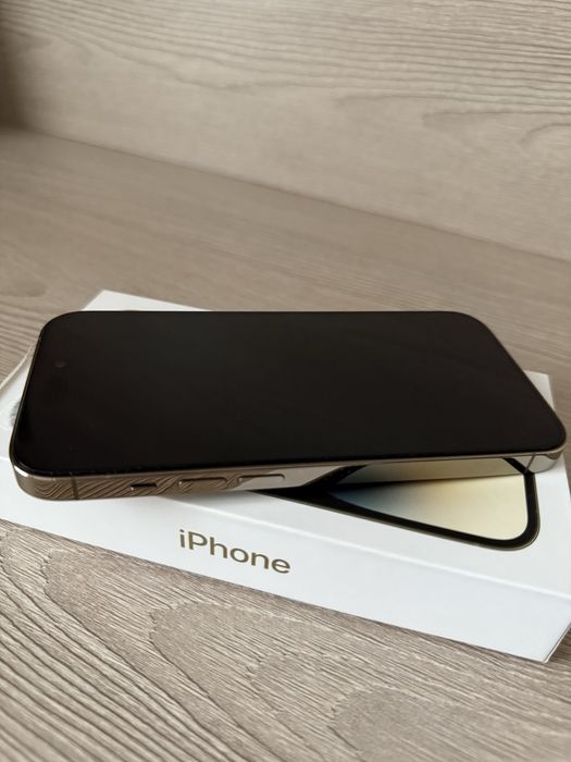 Мобільний телефон IPhone 14 Pro