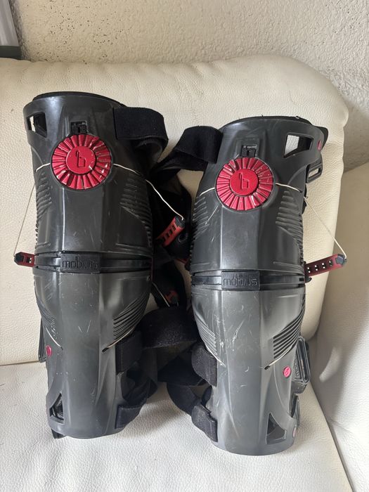 Ortezy motocyklowe mobius x8 enduro