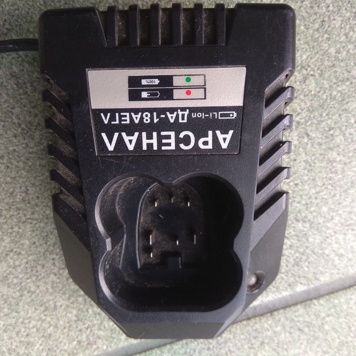 Зарядное устройство для шуроповерта, зарядка