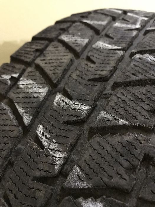 Продам зимнюю резину