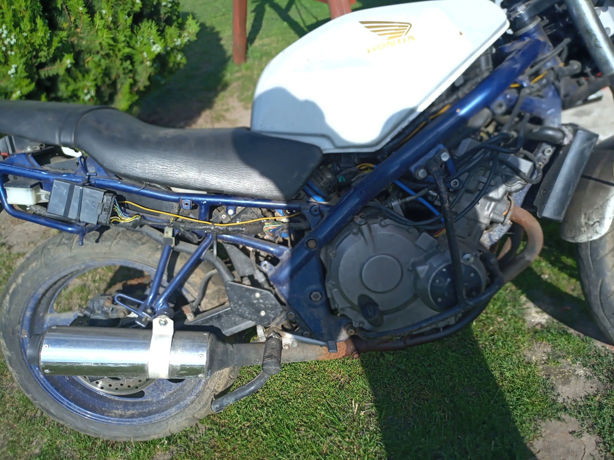 Honda cb-1 400f  16v NC27 na części