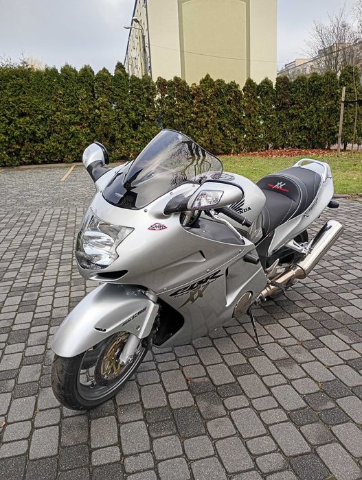 Honda CBR 1100XX Blackbird – 2001 – gotowa do jazdy!