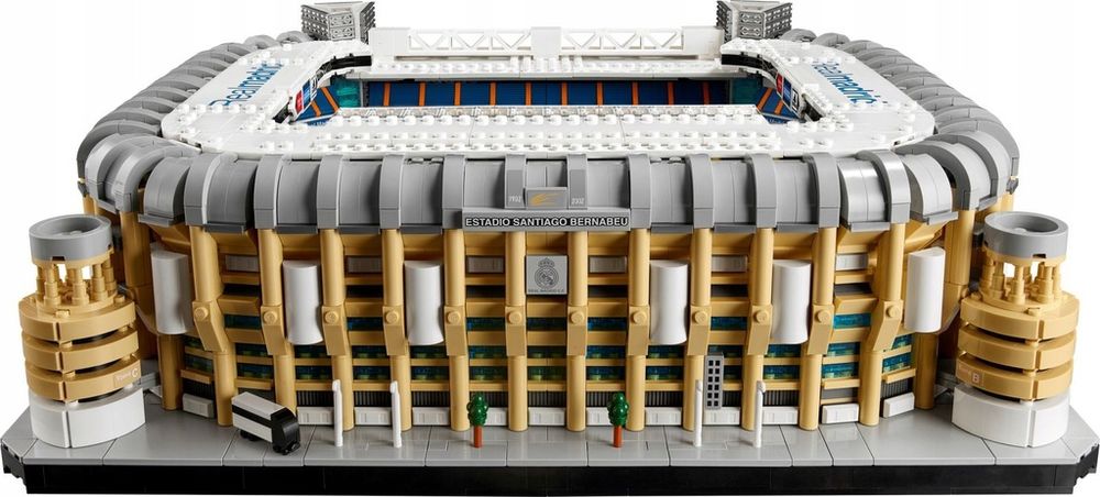 LEGO Creator Expert Zestaw Stadion Real Madryt 10299