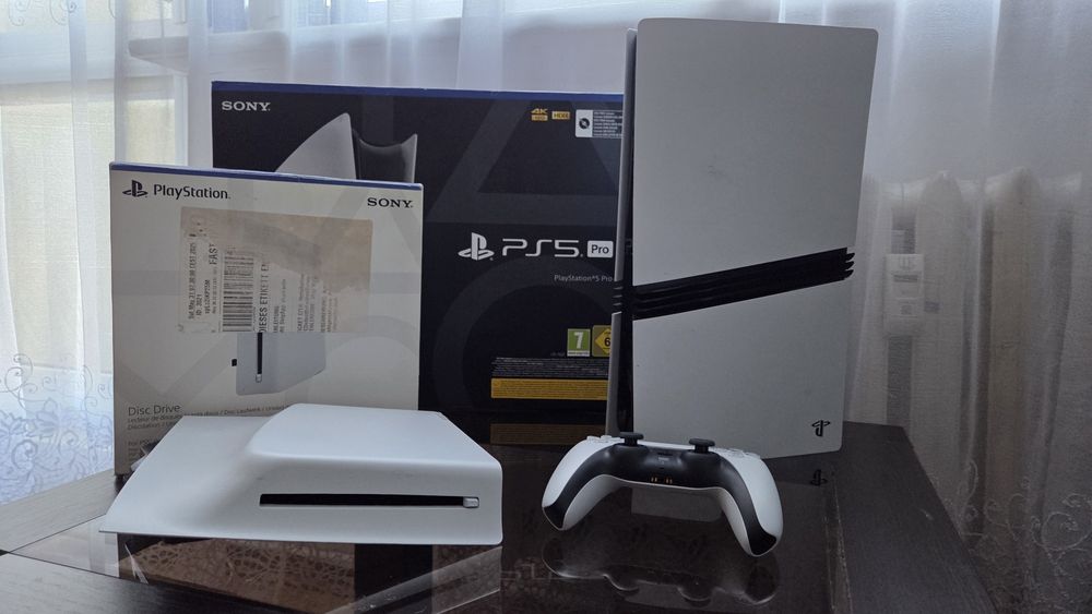 Sony PlayStation 5 pro PS5 pro + napęd blue ray