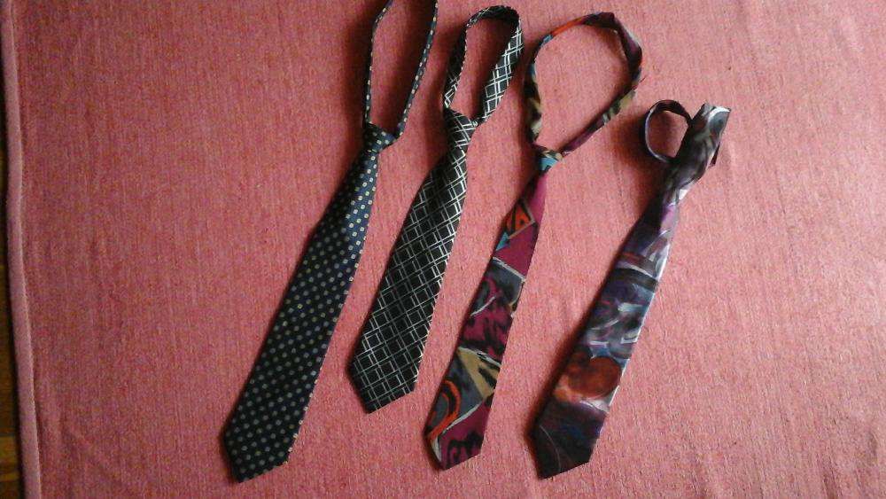 gravatas diversas
