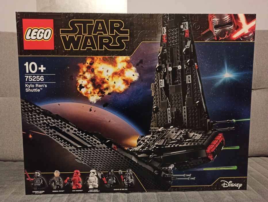 Zestaw klocków LEGO Star Wars 75256 Wahadłowiec Kylo Rena