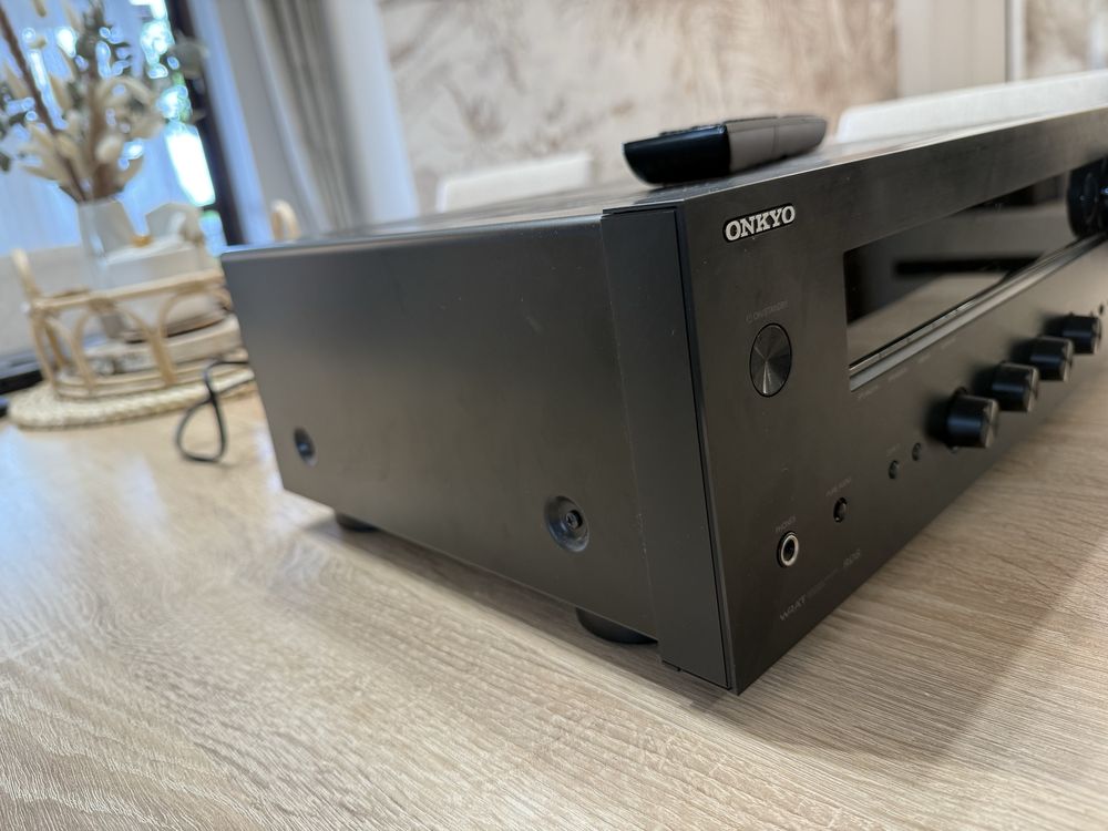 Amplituner Onkyo TX-8050, super stan