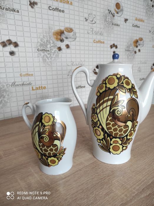 Продается самовар фарфоровый