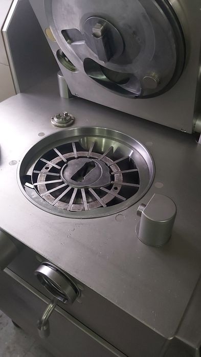 Nadziewarka do kiełbas Handtmann Vf200