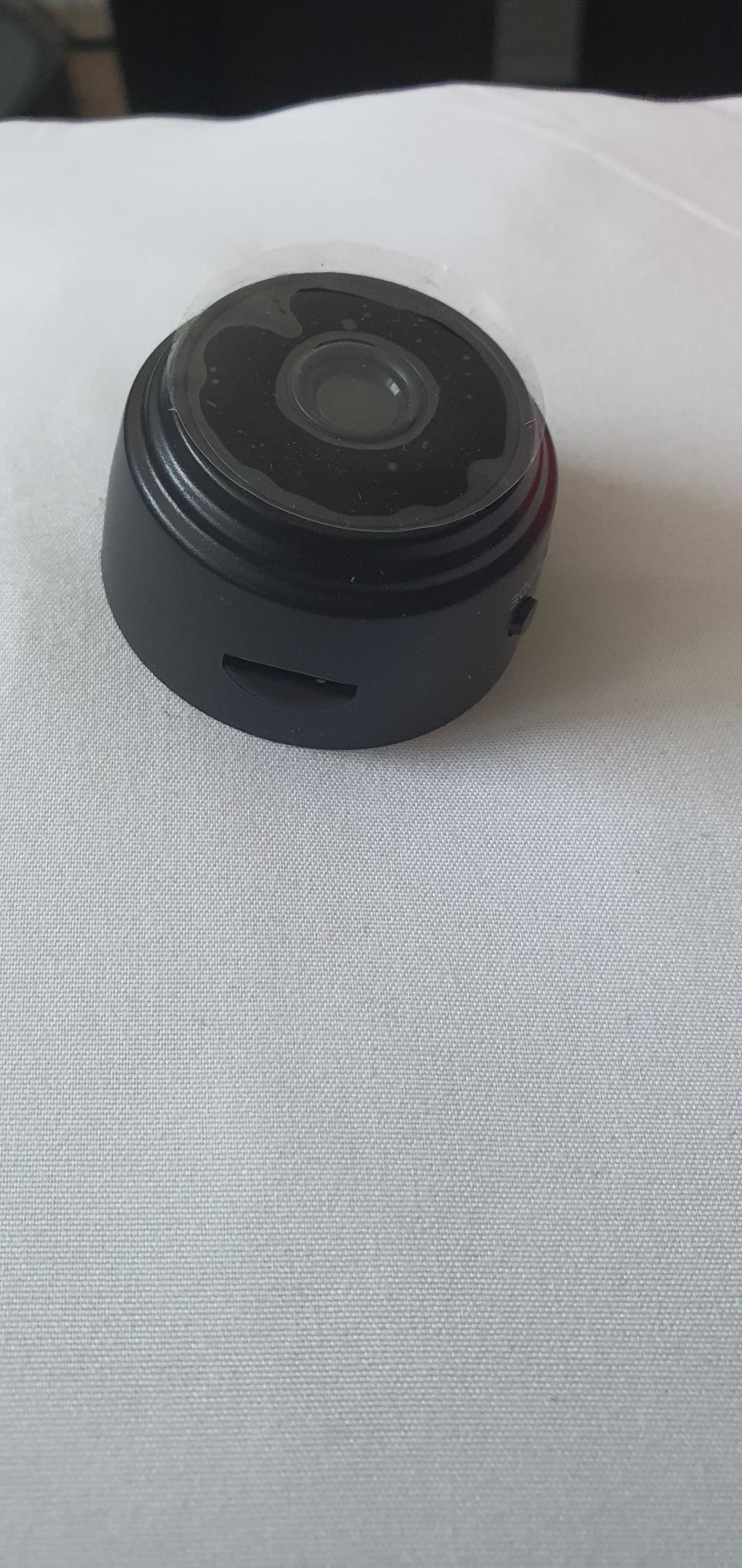 Mini kamerka z wifi