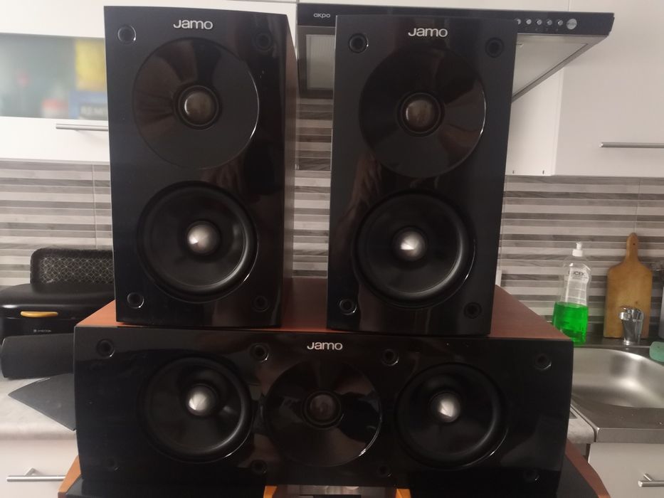 Jamo S 606 kolumny