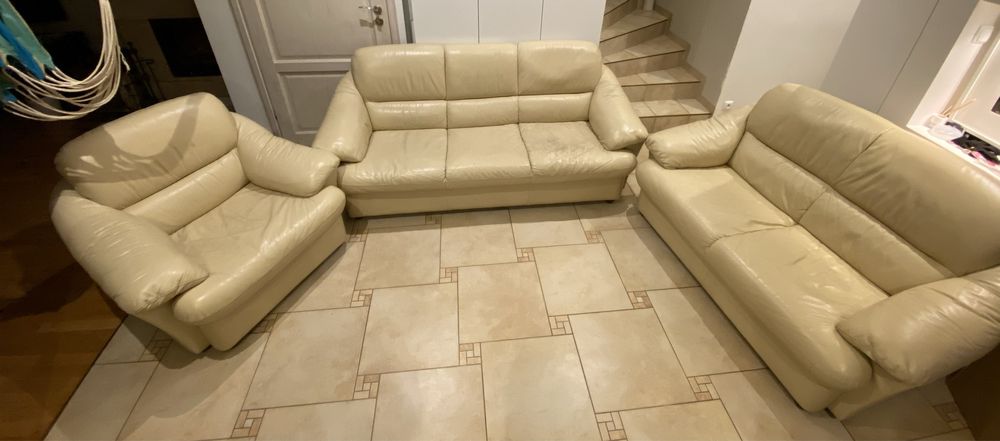 Komplet wypoczynkowy kremowa skóra naturalna 3+2+1