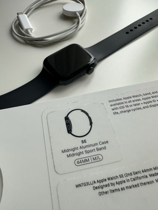 Apple Watch SE 2 44mm | 100% заряд батареї, стан ідеал