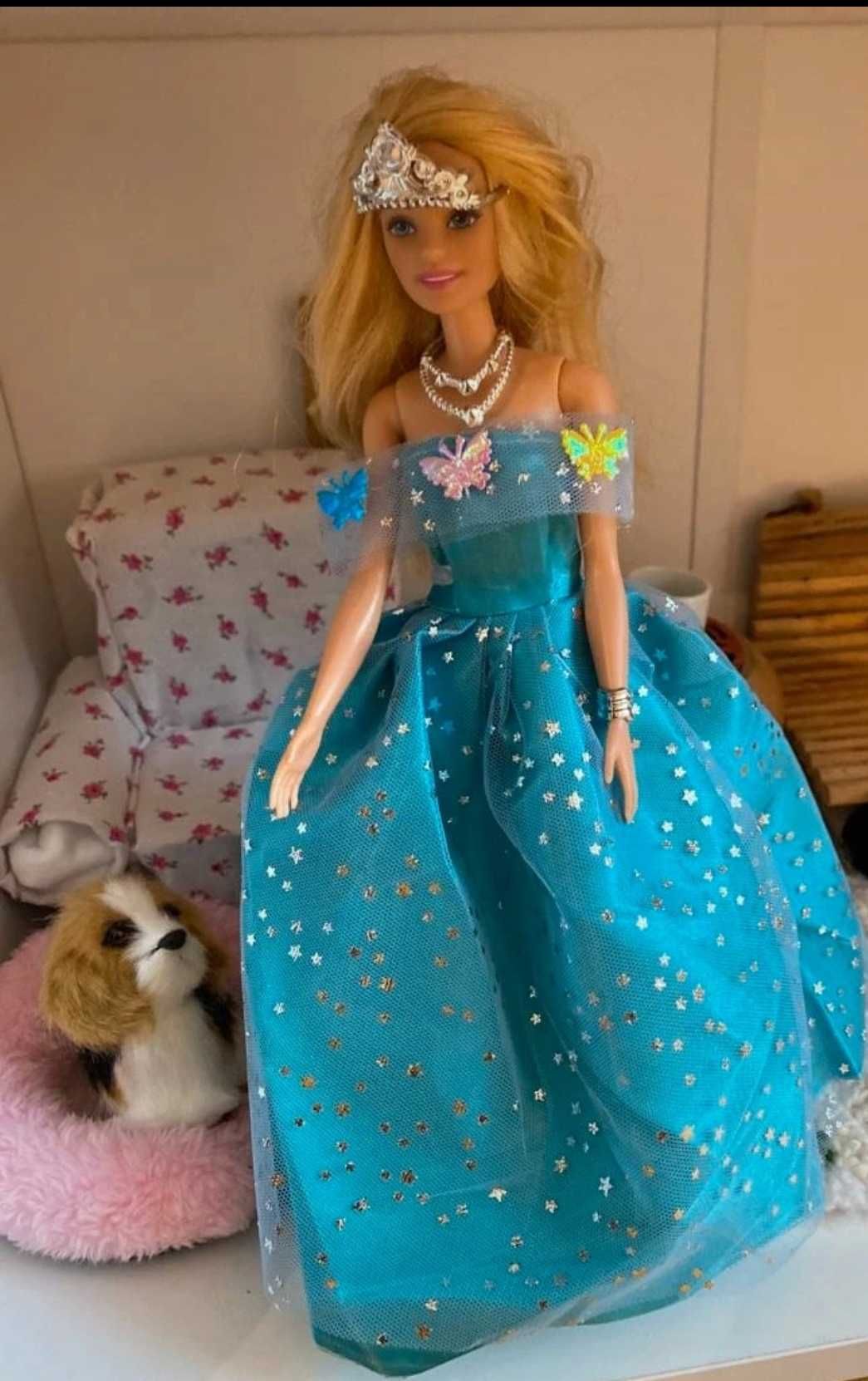 Barbie suknia balowa ale Elsa z Krainy Lodu. Buty, korona, naszyjnik.