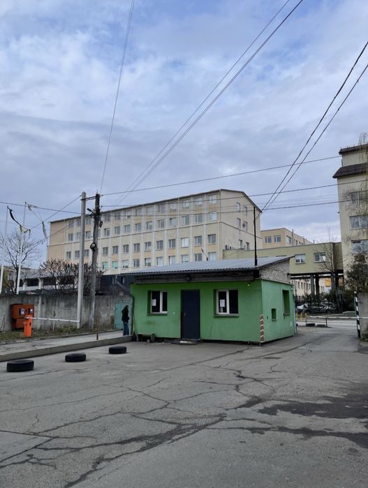 Гаражний бокс у гаражному кооперативі 11 по вул. Б. Хмельницького