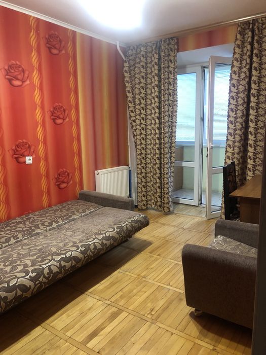 Оренда 2 кімн.квартири 2/9 вул.Лукьяненко