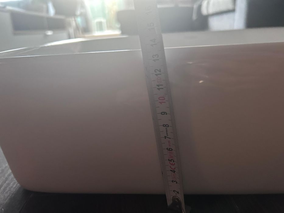 Umywalka nablatowa firmy KERRA