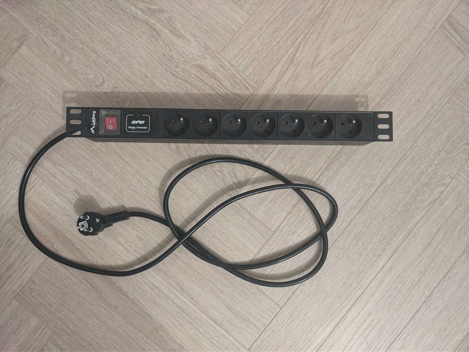 Listwa zasilająca rack 19" Lanberg