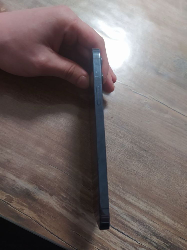 Продам айфон 12 про макс 128 gb