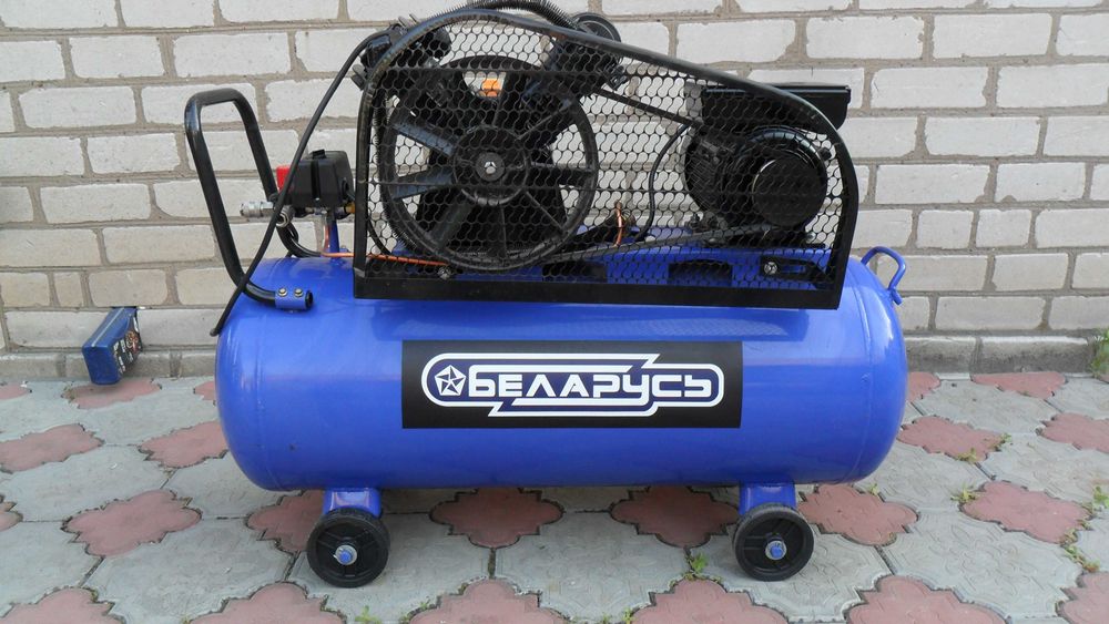 Новый Большой двухцилиндровый компрессор.