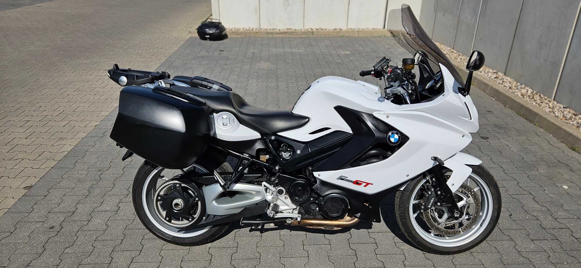 Sprzedam BMW F 800 GT w  pełni wyposażony