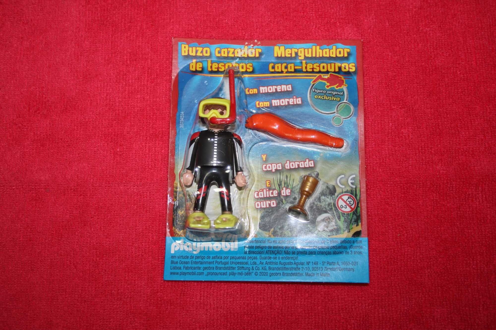 Figura Playmobil nova , mergulhador caça tesouros .