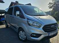 Ford transit custom 9 osobowy