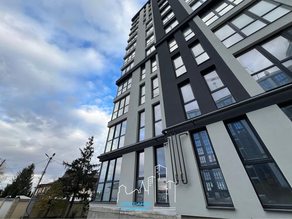 Остання квартира, ще й без сусідів над головою!