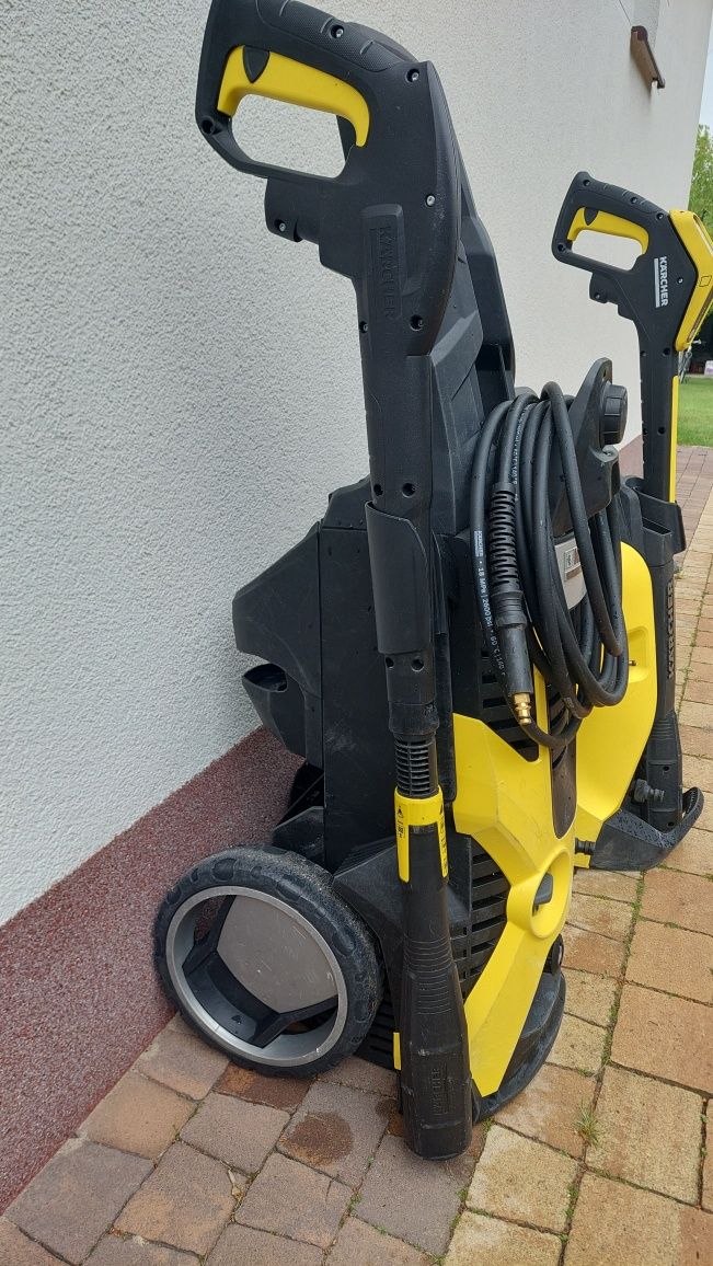 Sprzedam Karcher K7 w super stanie.