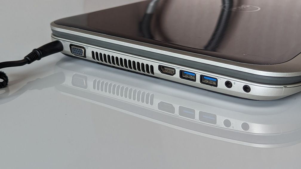 Dell Inspiron 5520 4х ядерний Core i7,  SSD 128гб, HDD 1Тб, ОЗУ 8Гб