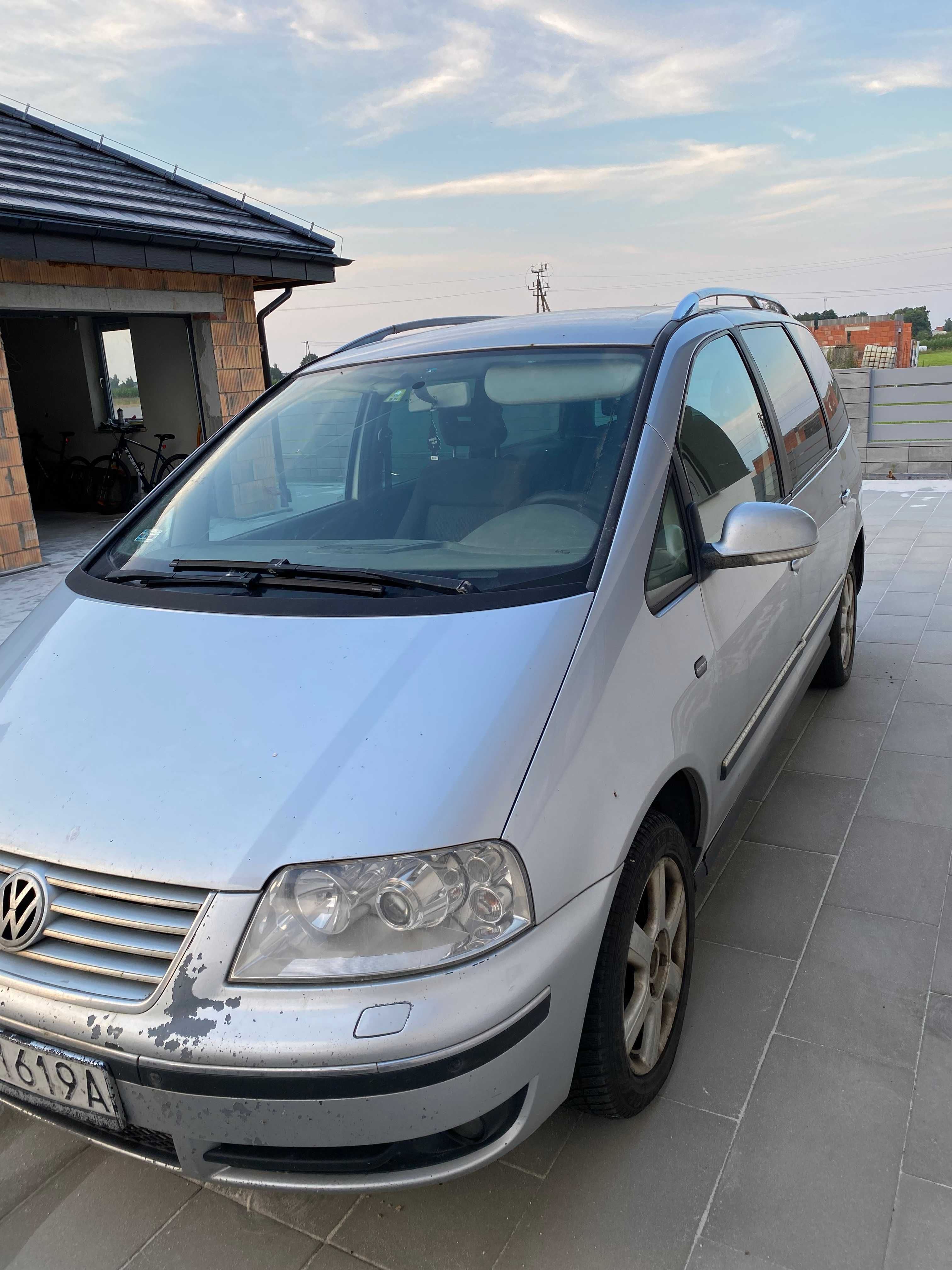 Volkswagen Sharan 2008 rok ubezpieczenie do 05 2026 hak 1.9 TDI