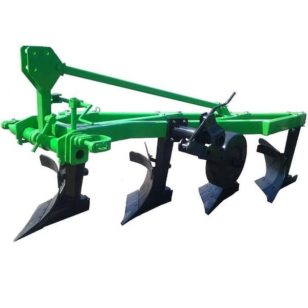 Плуг дотрактора BOMET