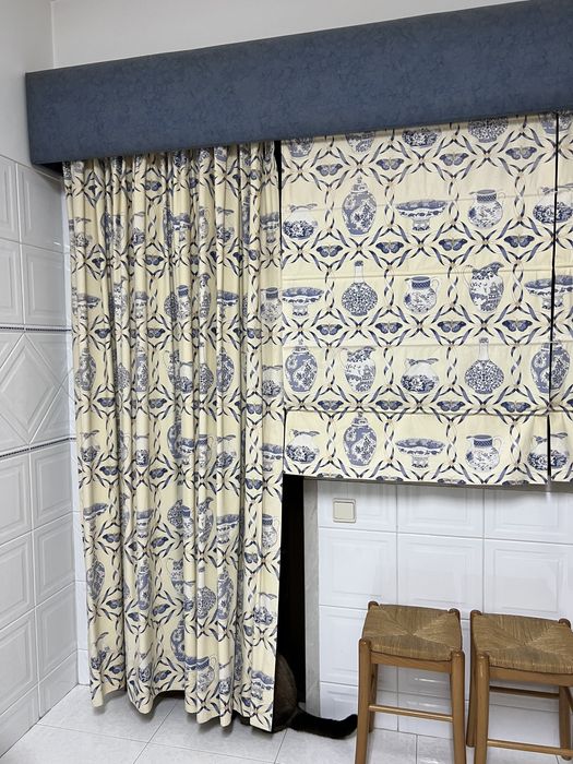 Cortinados de cozinha com padrão