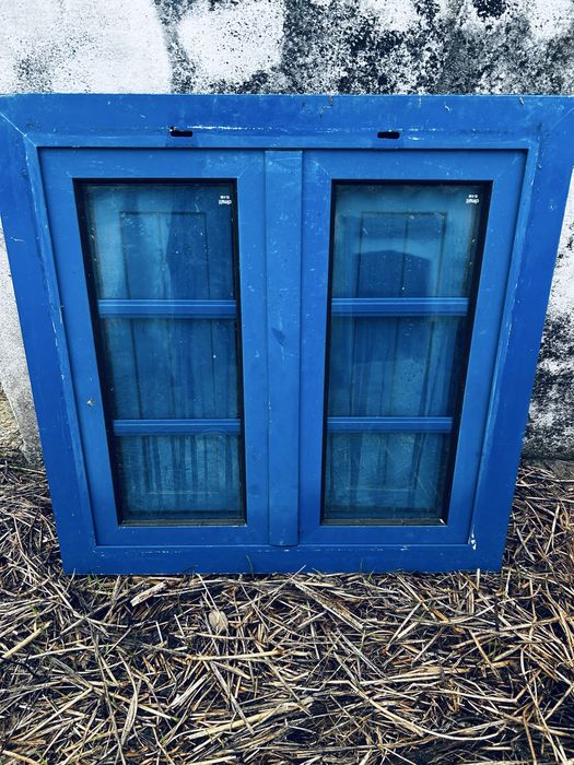 Janela aluminio 69x69