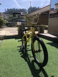 Bicicleta BMX profossional