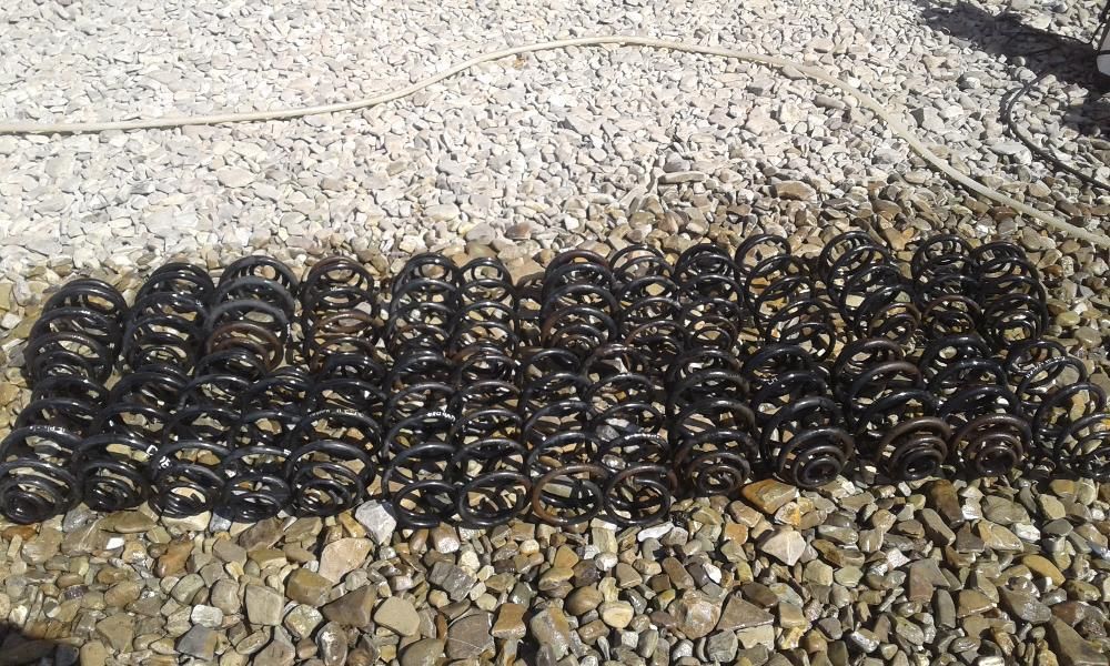 стійка амортизатор пружина Opel Astra H G J Vectra B C Signum Insignia