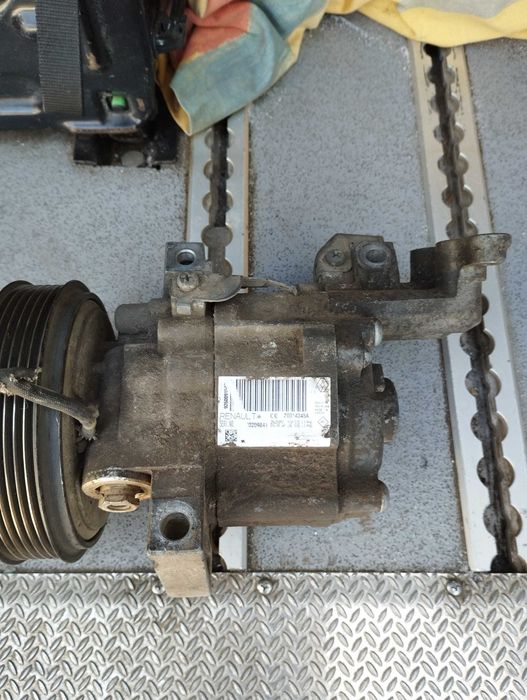 Насос кондеціонера Дача Дастер2012р