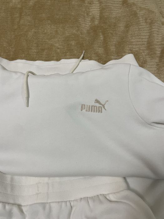 Продается спортивный костюм puma
