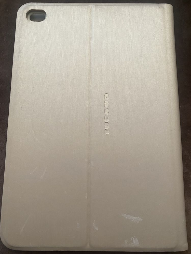 Oryginalne etui do Apple iPad Mini 4 włoskiej marki Tucano