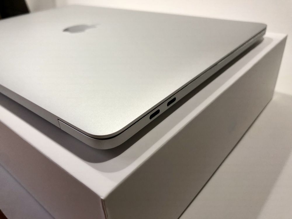 Новый Apple MacBook Pro 13 M1 A2338 8Gb/512Gb