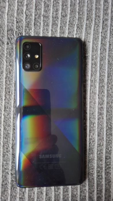 Продам телефон Samsung a71